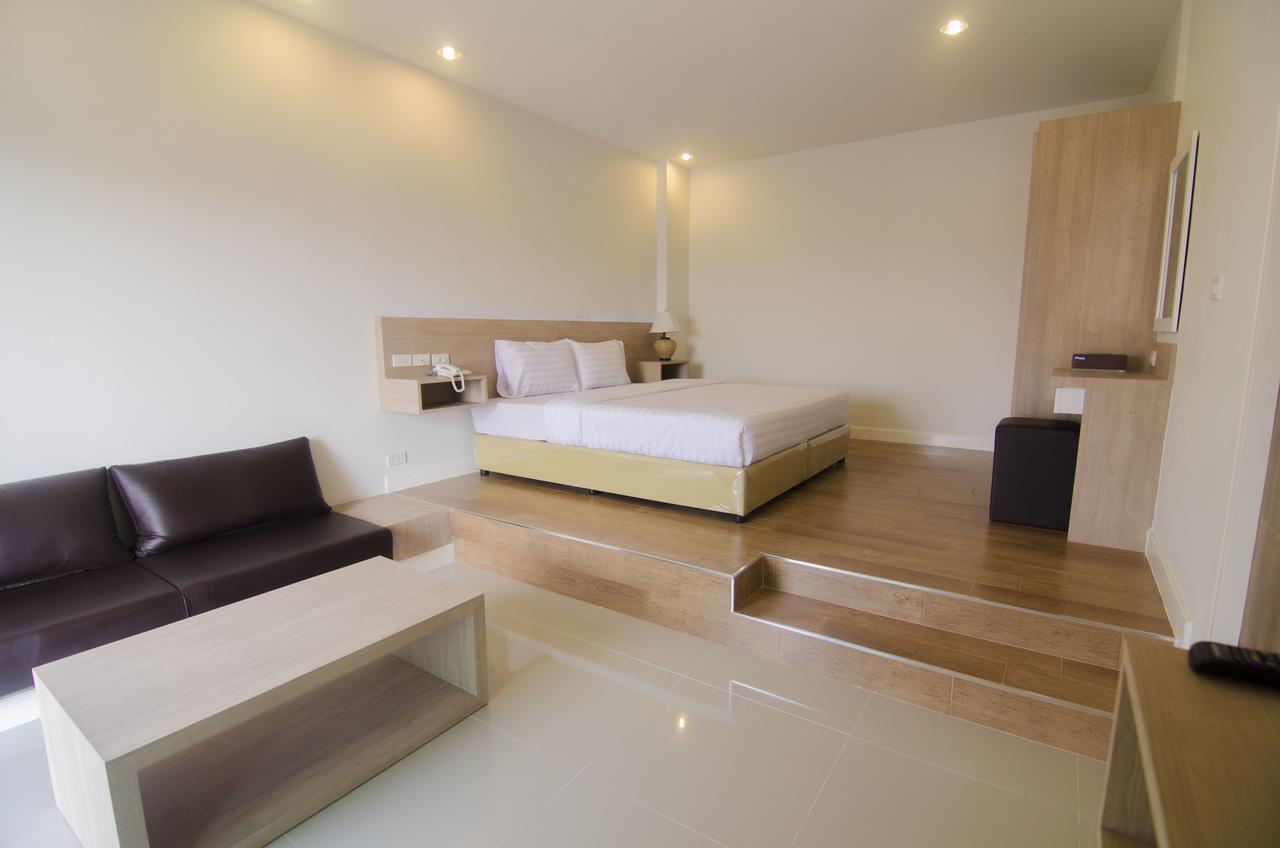 U Place Korat Nakhonratchasima Dış mekan fotoğraf